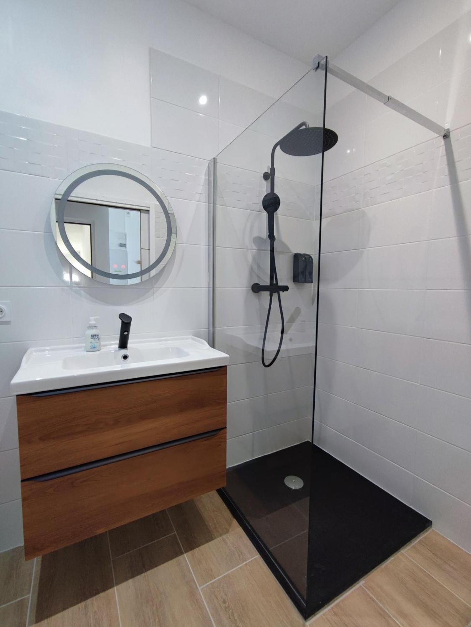 Pause Entre Cite Et Bastide *Clim *Wifi *Smart Tv Apartment Carcassonne Luaran gambar