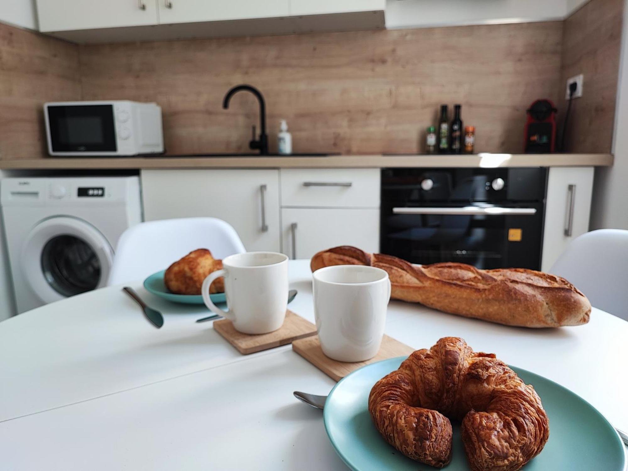 Pause Entre Cite Et Bastide *Clim *Wifi *Smart Tv Apartment Carcassonne Luaran gambar